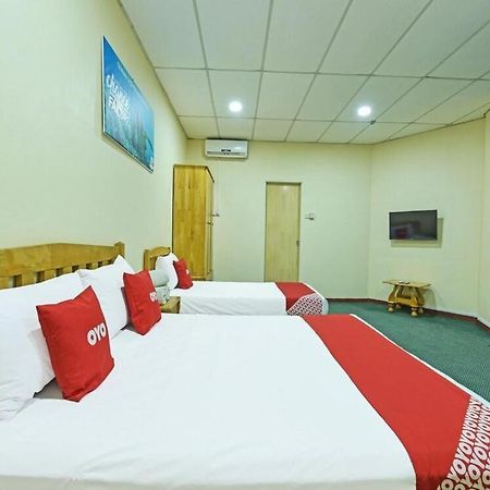Oyo 90672 De Paradise Turtle Hotel Kerteh Esterno foto