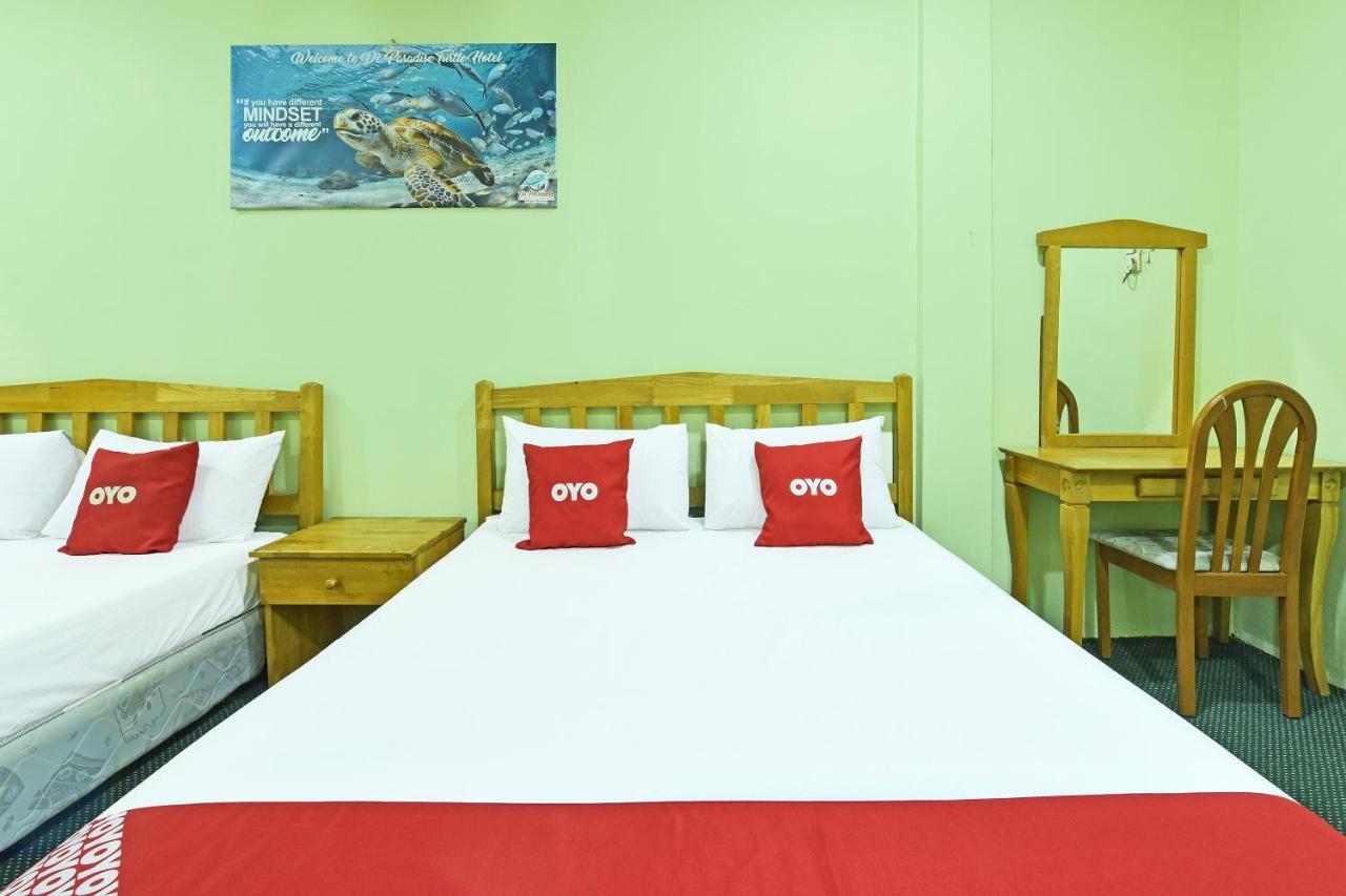Oyo 90672 De Paradise Turtle Hotel Kerteh Esterno foto
