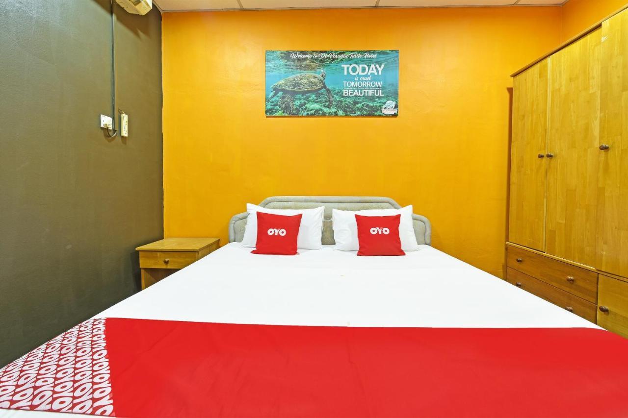 Oyo 90672 De Paradise Turtle Hotel Kerteh Esterno foto
